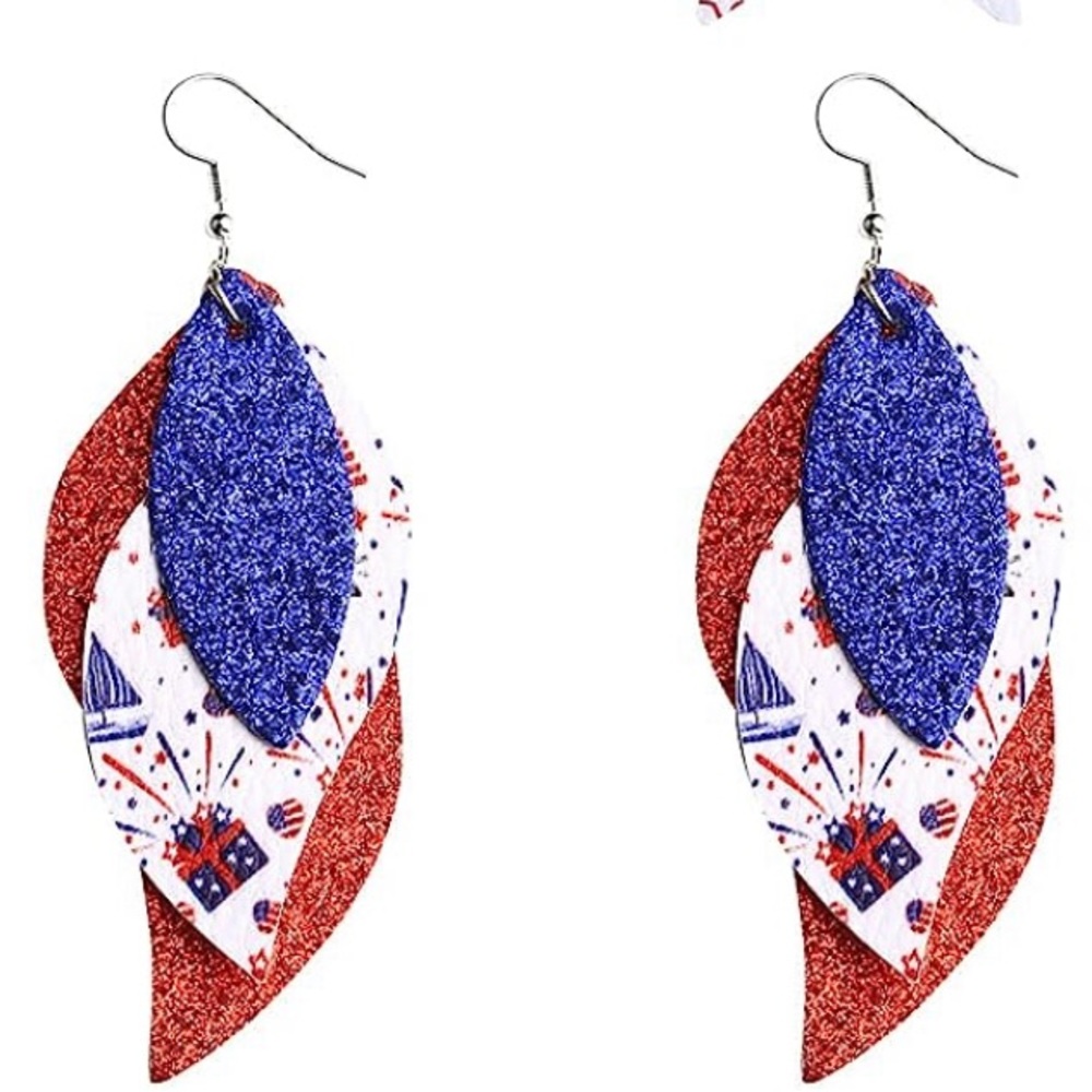 Women’s earrings